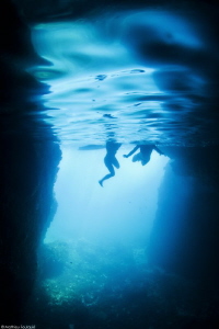 cave snorkeling by Mathieu Foulquié 